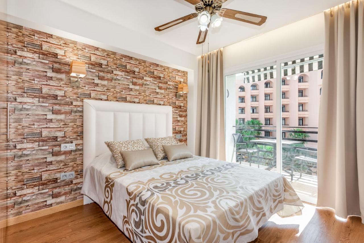 New 1 Bedroom Apartement On The Sea In Marbella. Exterior foto